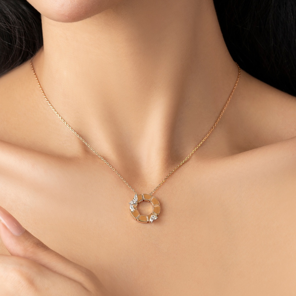 LUST PENDANT