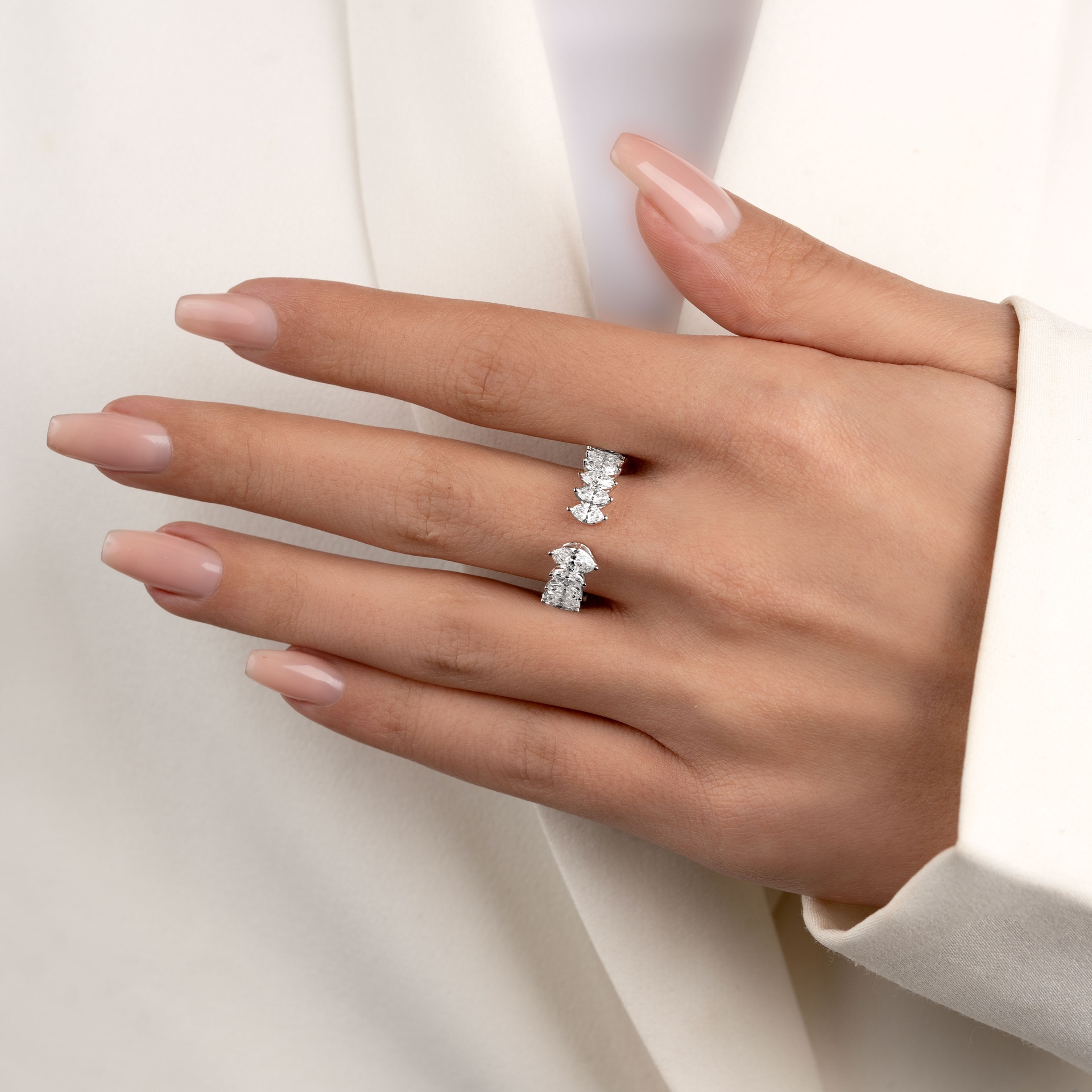 HIGH JEWELRY RING
