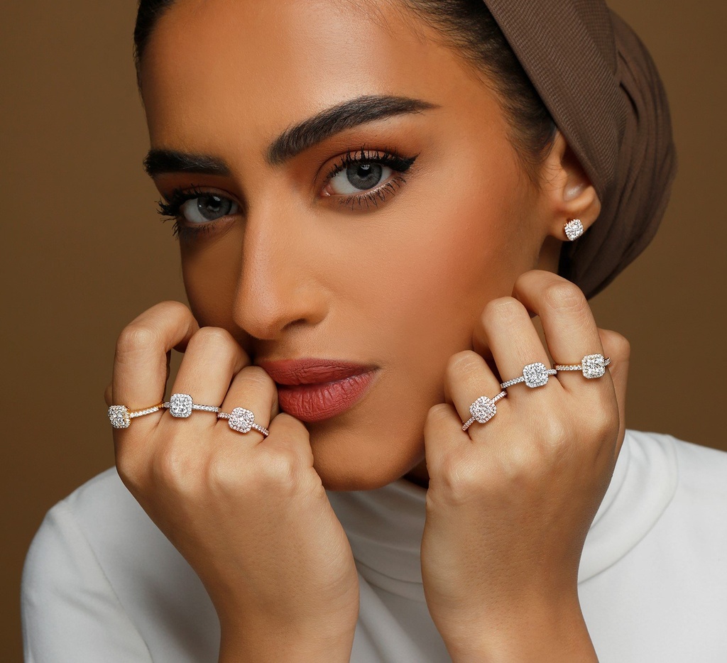 STELLAROSA EARRING