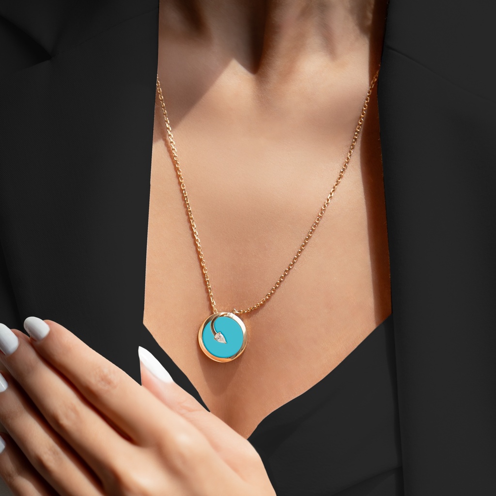 CODA di LEONE PENDANT (Medium Size)