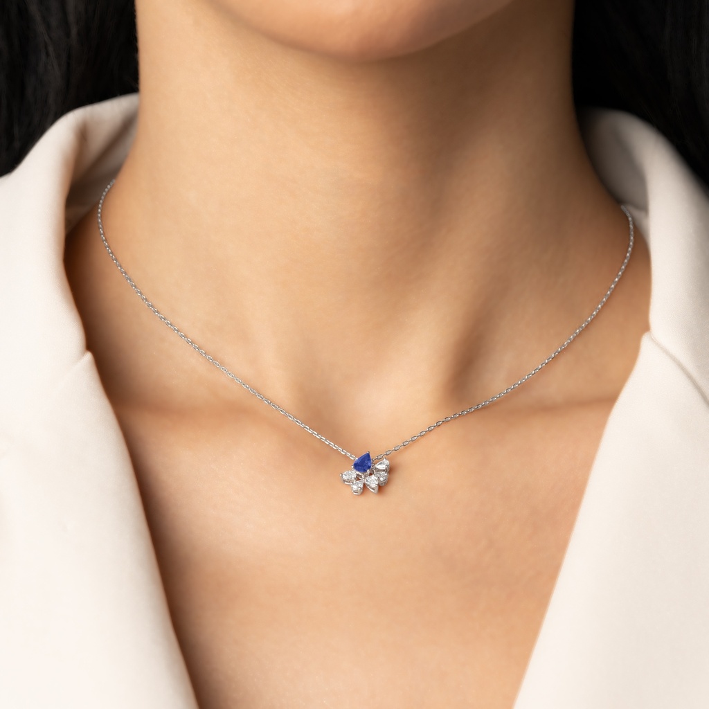 HIGH JEWELRY PENDANT