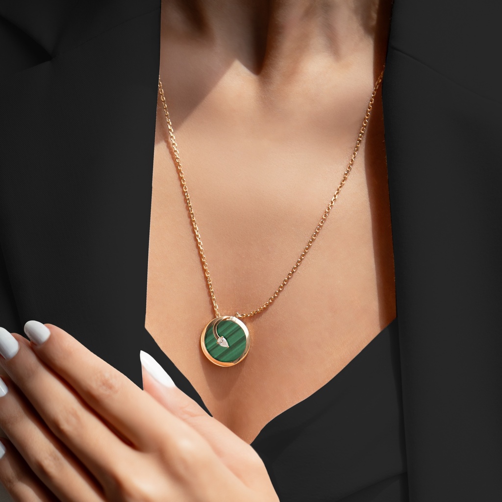 CODA di LEONE PENDANT (Medium Size)