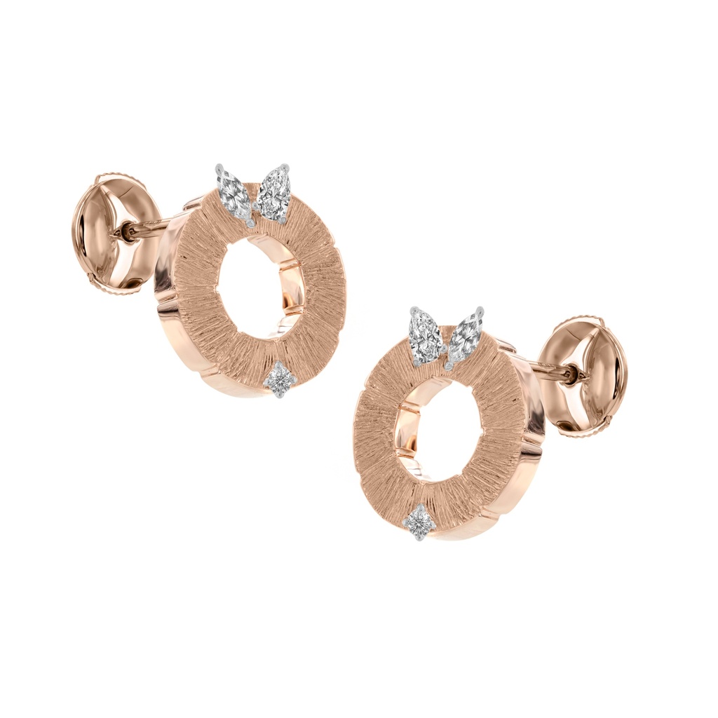 LUST EARRING