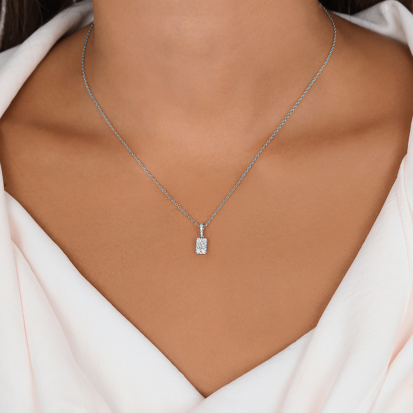 STELLAROSA PENDANT
