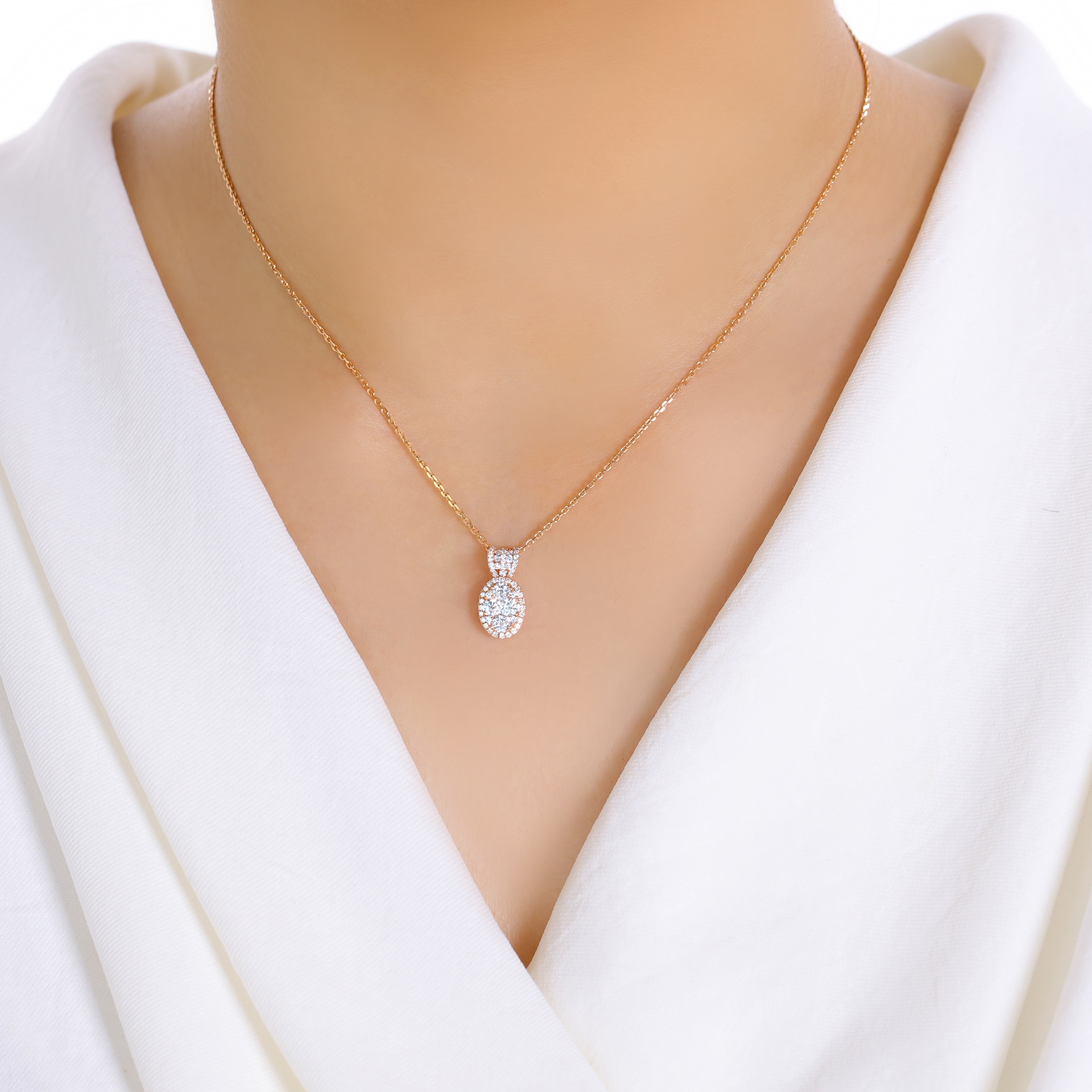 STELLAROSA PENDANT