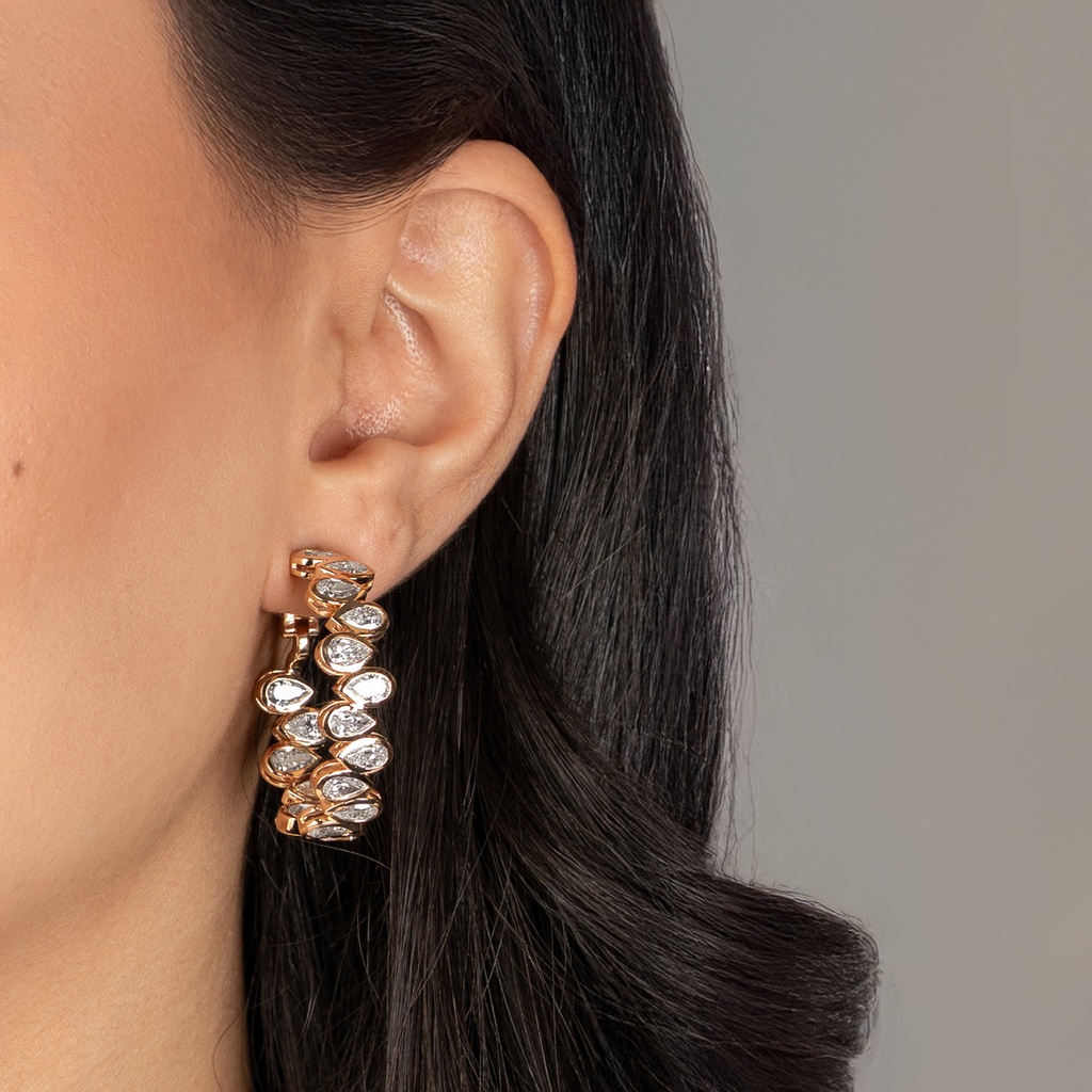 HIGH JEWELRY EARRING