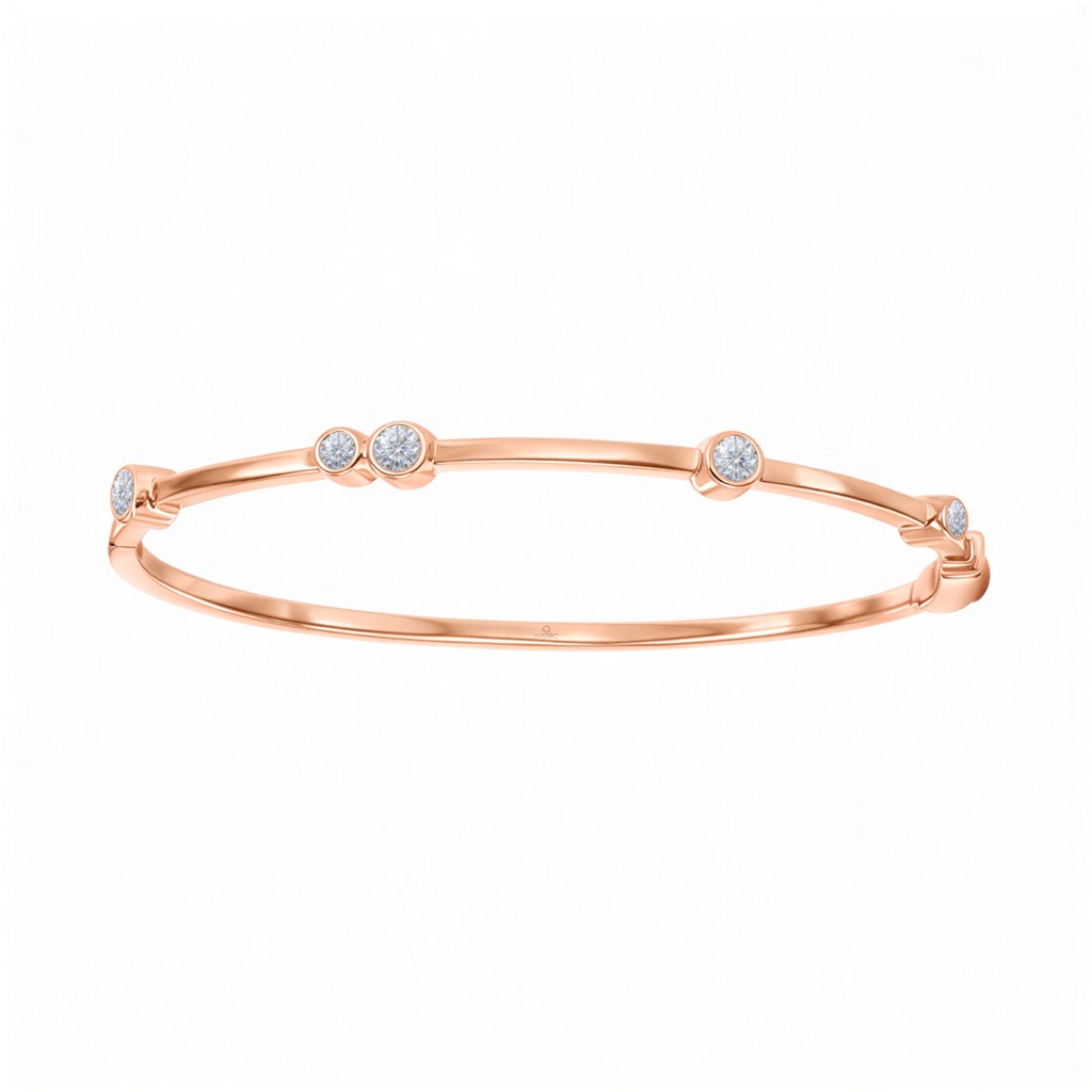 LUSSO BANGLE