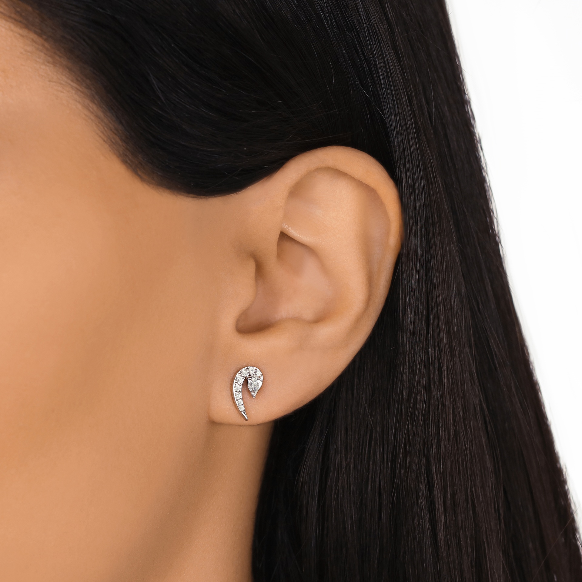 LUSSO EARRING