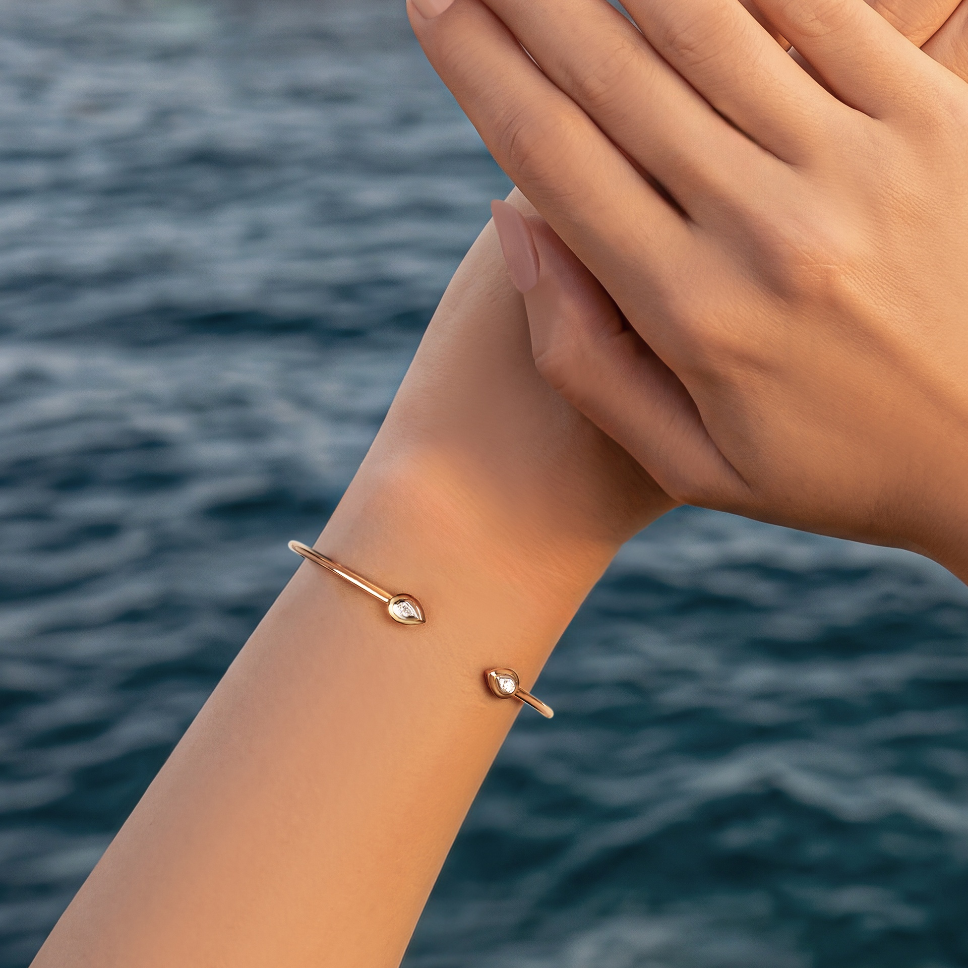 LUSSO BANGLE