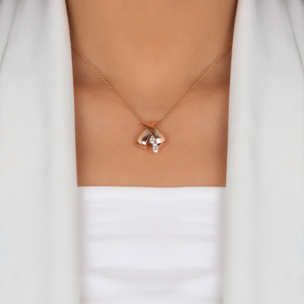 Lust Pendant 2