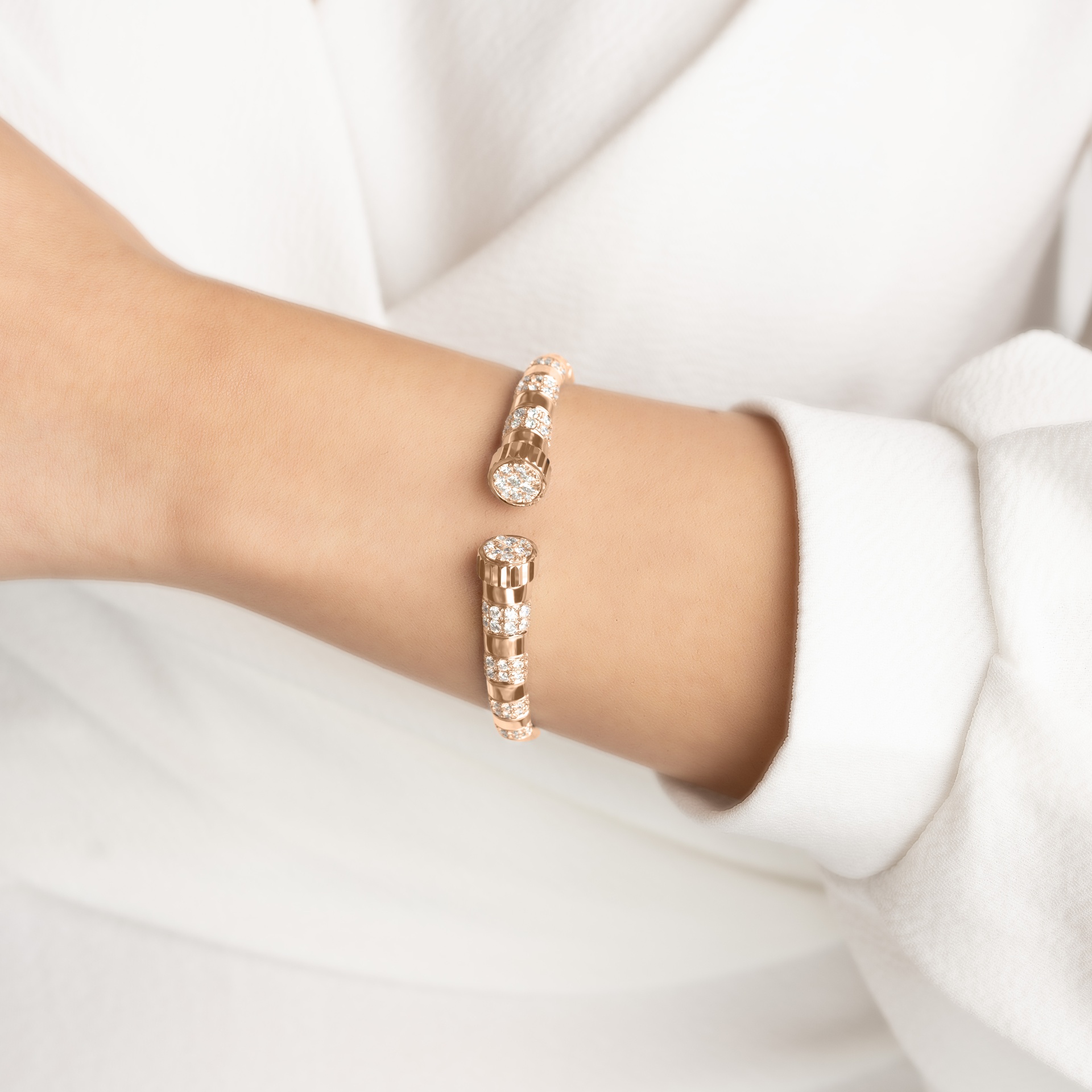 STELLAROSA Bangle